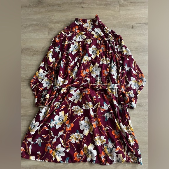 St. John's Bay NWT Womens Plus Size 2X Long Sleeve Floral Midi Button Down Dress - Picture 7 of 7